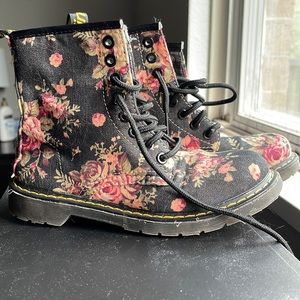 Black flowery combat boots